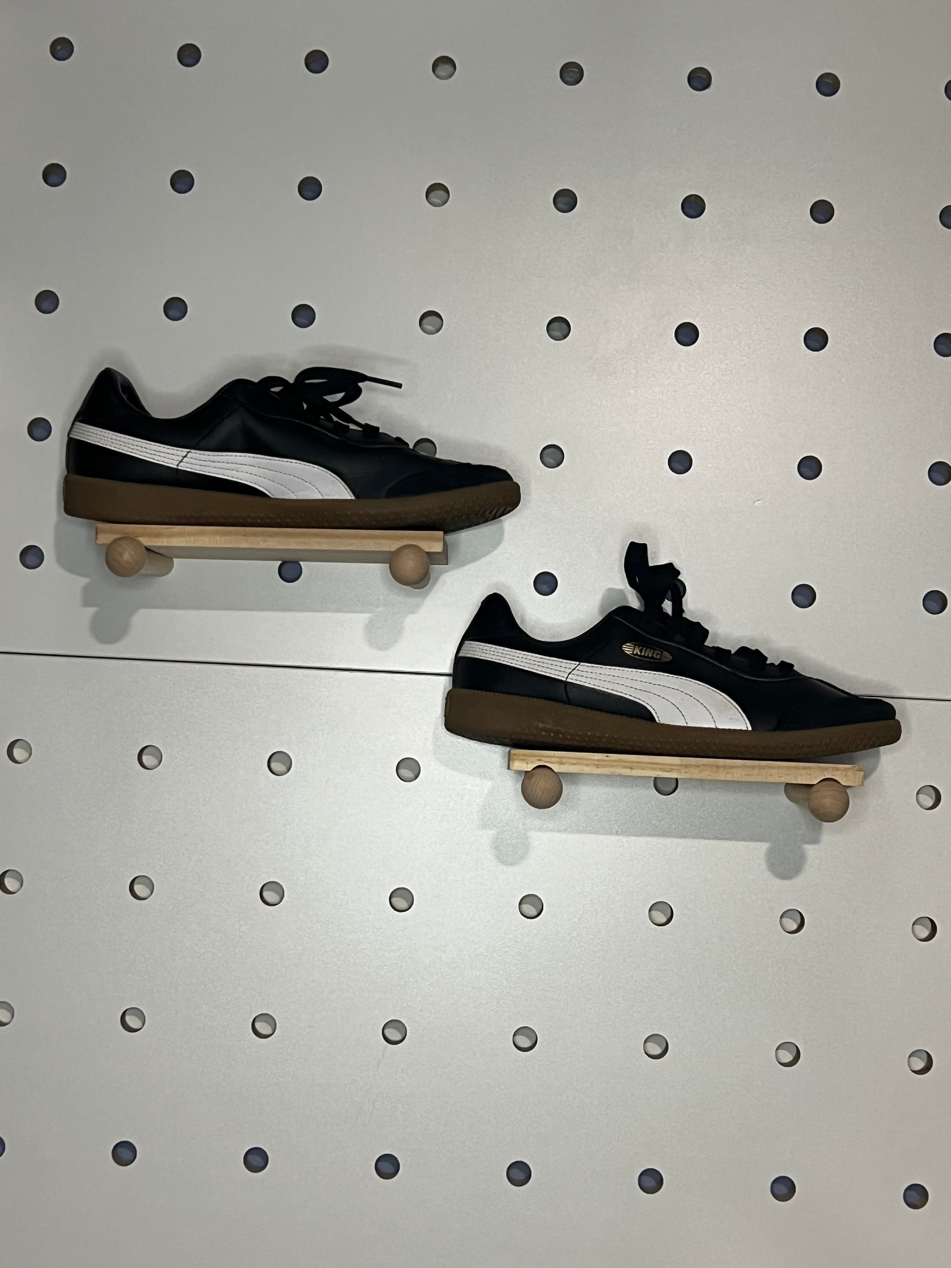 Puma - King Indoor Soccer Shoes