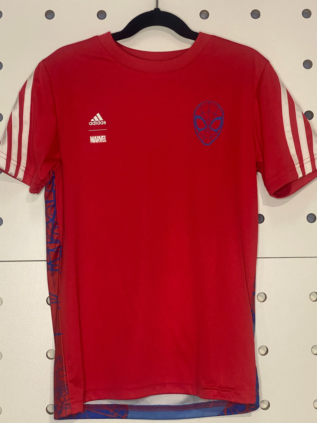 Adidas - Youth Marvel Spiderman Soccer Uniform (Shirt and Shorts)