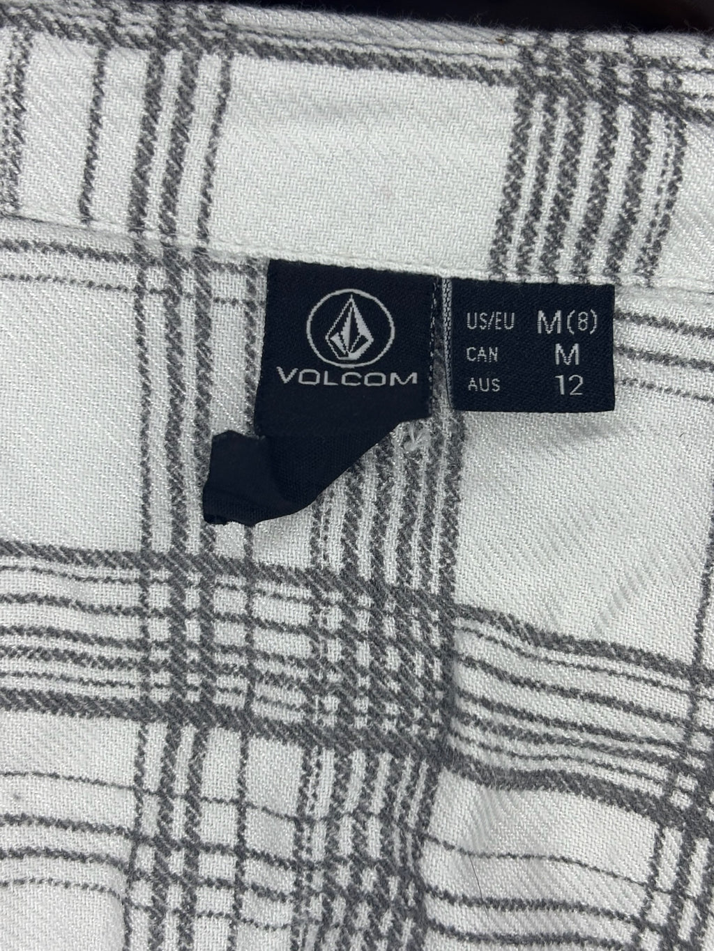 Volcom -  Cropped Plaid Button-Up