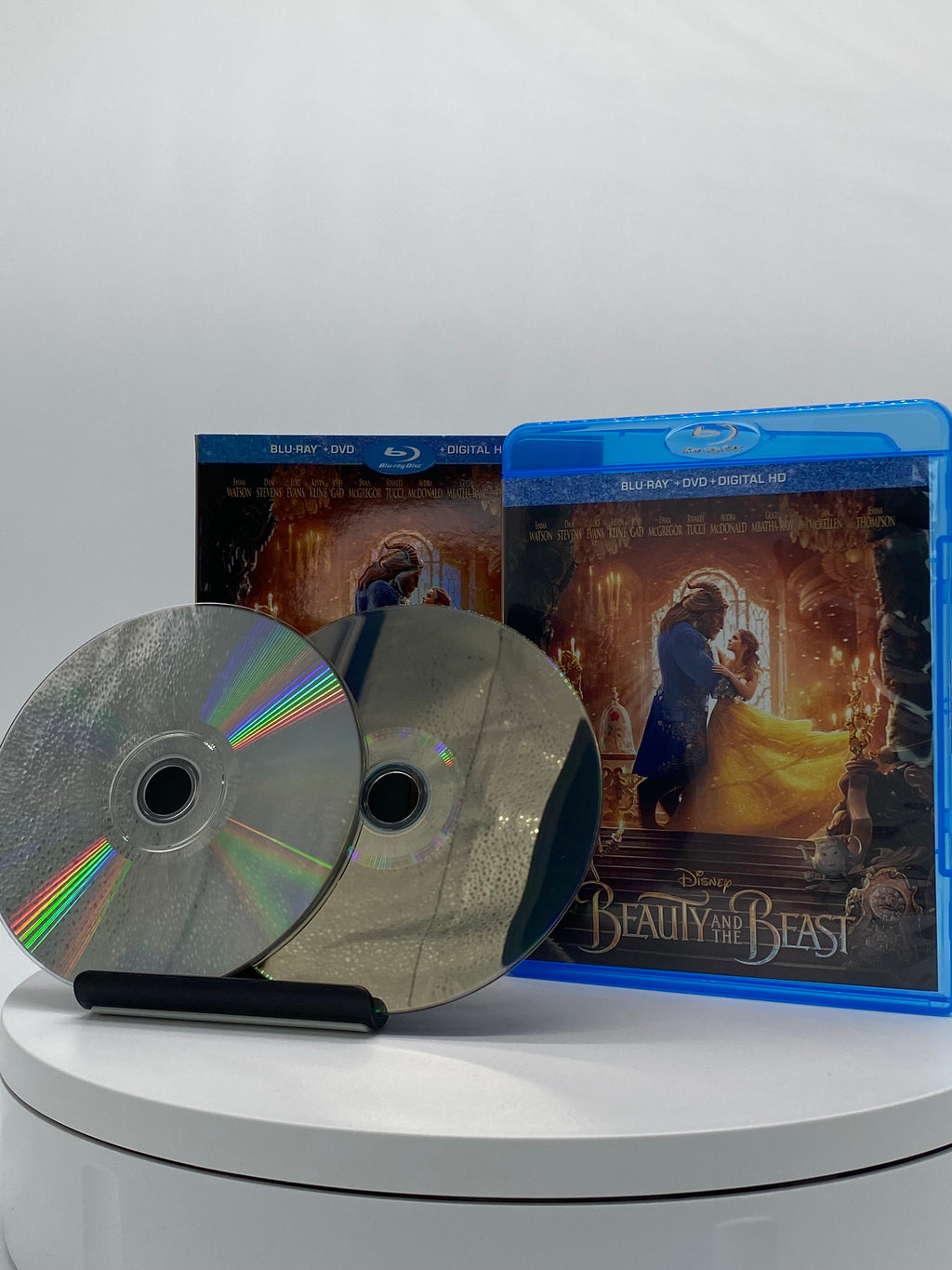 Disney's Beauty and the Beast | Blu-Ray/DVD/Digital Combo Pack