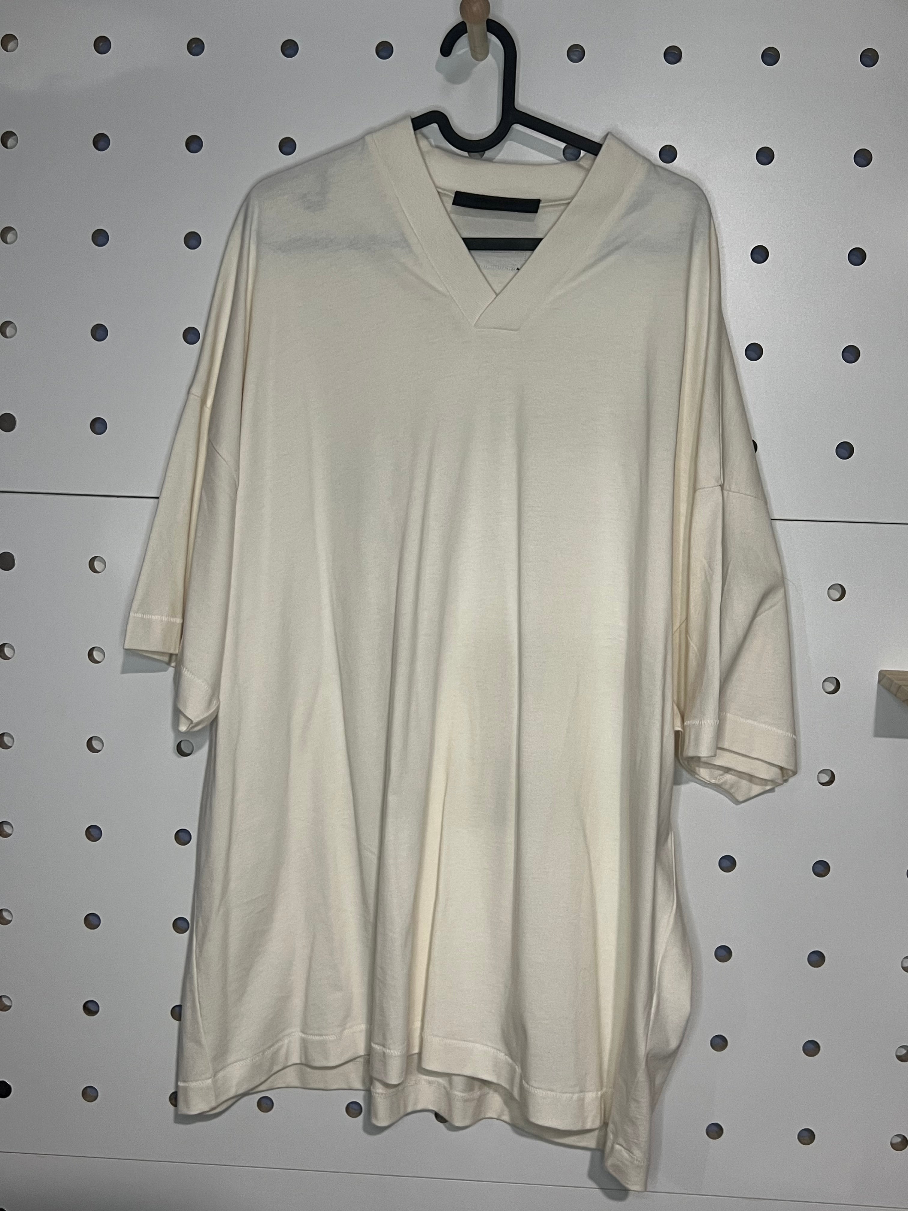 ESSENTIALS by Fear of God - Oversized Cream V-Neck T-Shirt