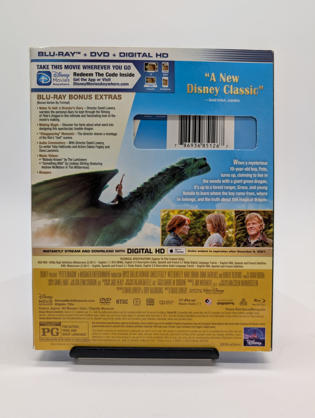 Disney's Pete's Dragon (2016 Blu-ray/DVD/Digital Combo Pack)